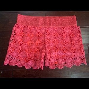 Women’s Umgee lace shorts